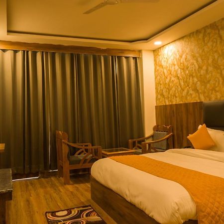 Highsky Resort Dharamshala Extérieur photo