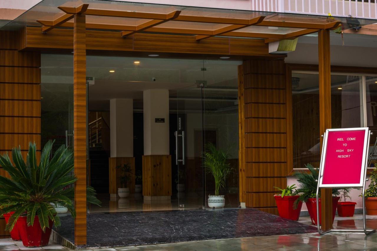 Highsky Resort Dharamshala Extérieur photo