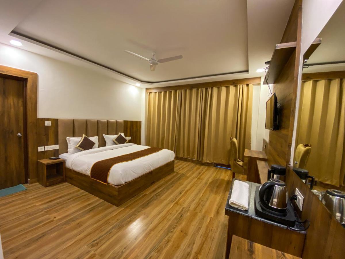 Highsky Resort Dharamshala Extérieur photo