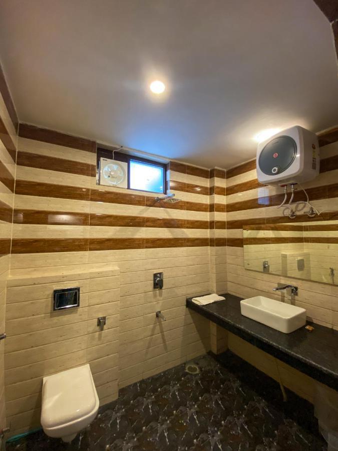 Highsky Resort Dharamshala Extérieur photo