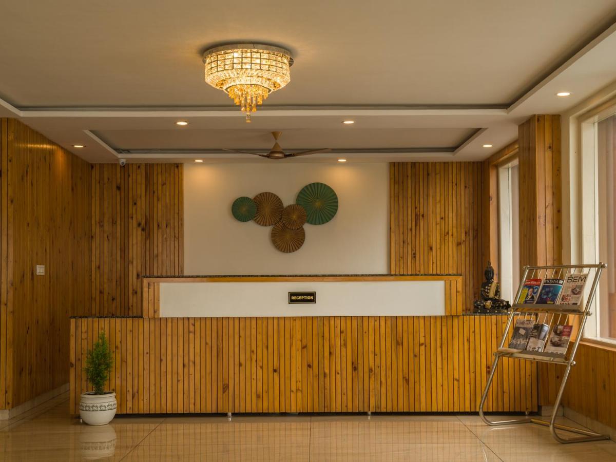 Highsky Resort Dharamshala Extérieur photo