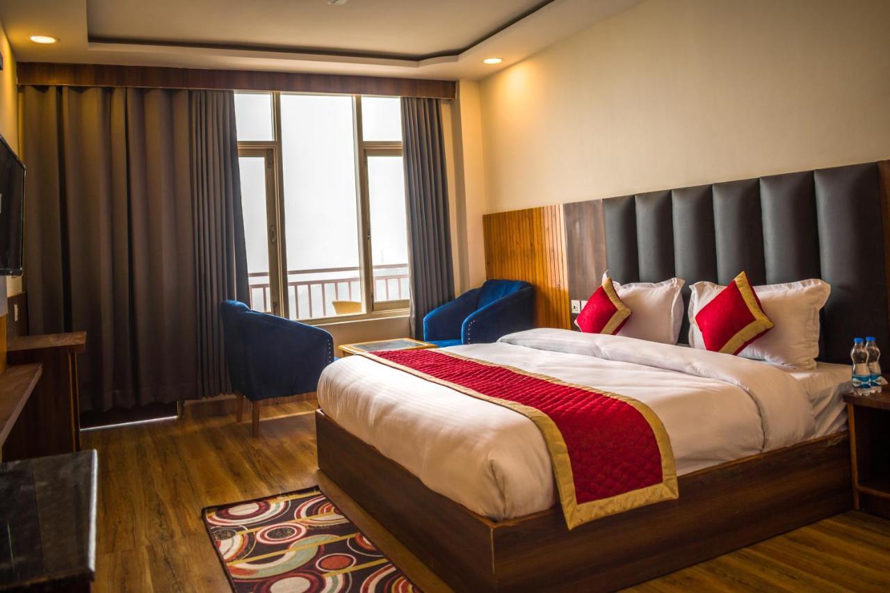 Highsky Resort Dharamshala Extérieur photo