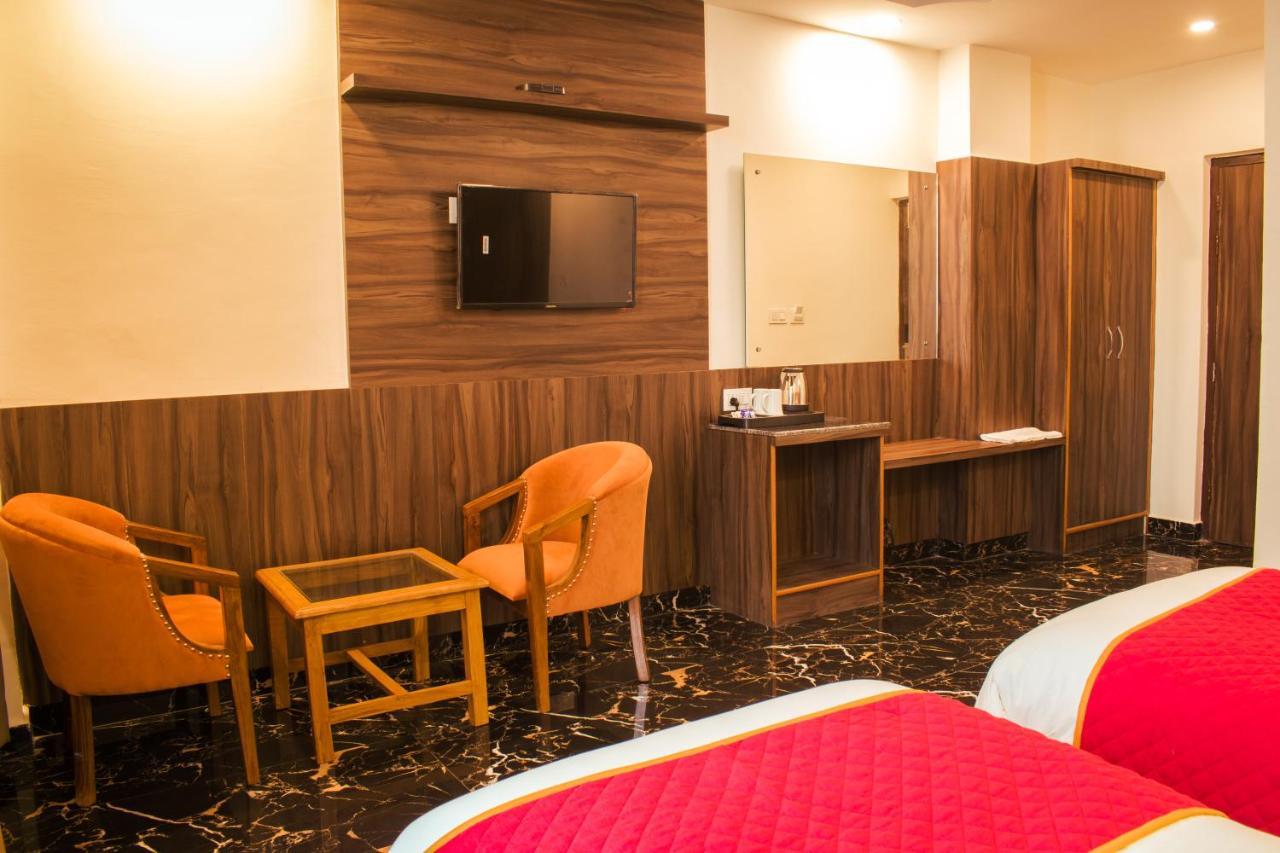 Highsky Resort Dharamshala Extérieur photo